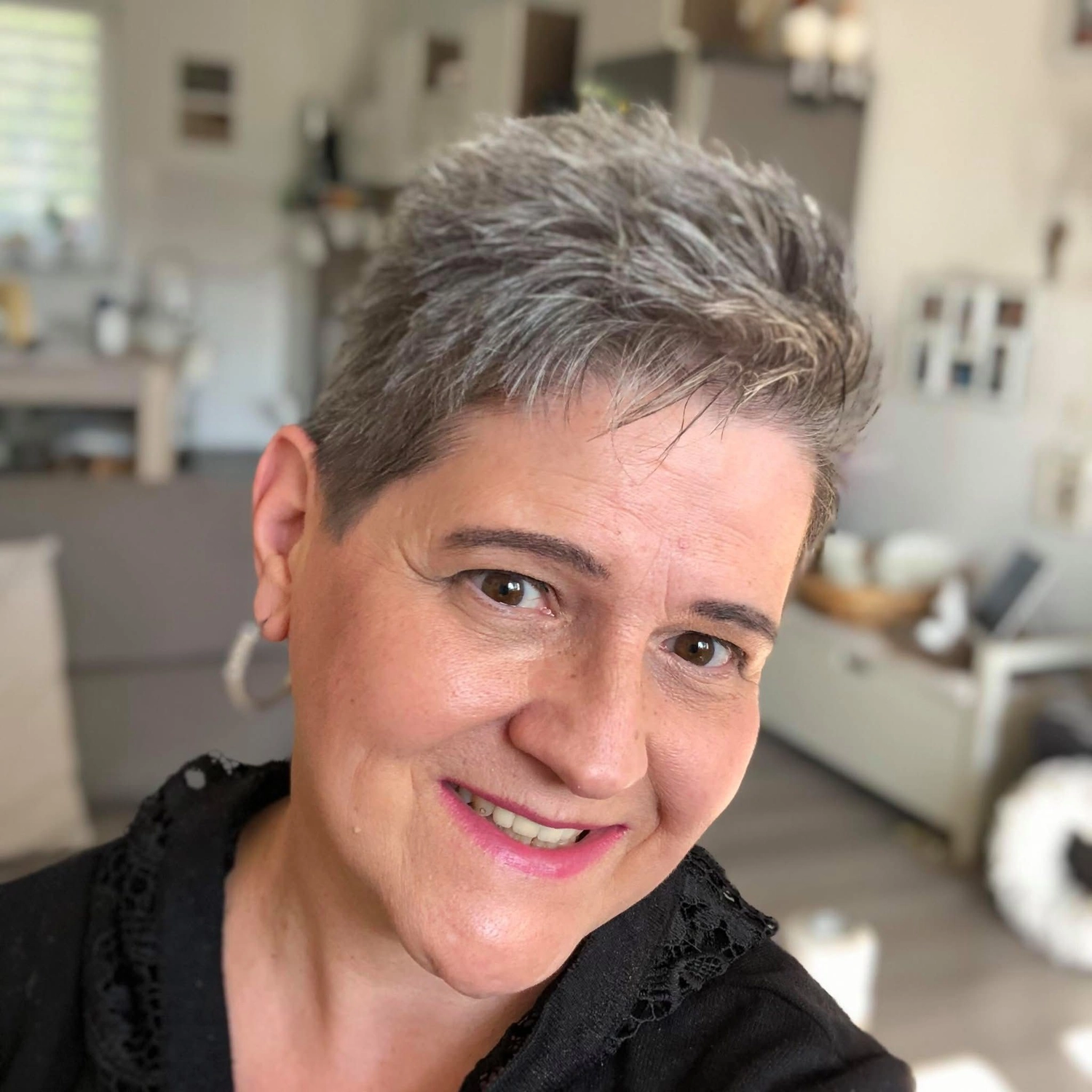 Curano Alltagsbegleitung - Gesundheitsdienst -Petra Schmitt
